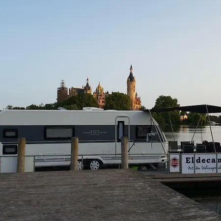Eldecamper Botel *