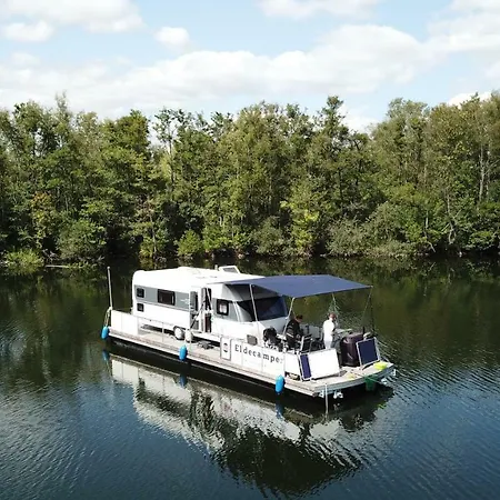 Botel Eldecamper *